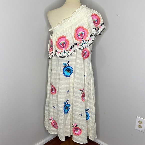 ANTHROPOLOGIE White Floral Embroidered Pullover One Shoulder Maxi Dress M - Picture 6 of 12
